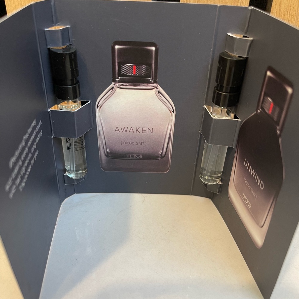Tumi - Picture 2 of 3